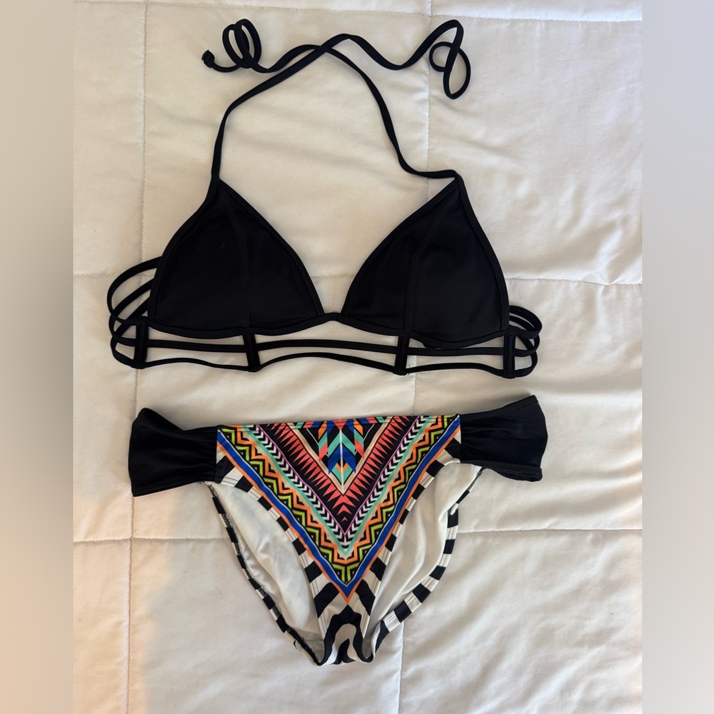 PINK Victoria's Secret Black and Multicolor Bikini